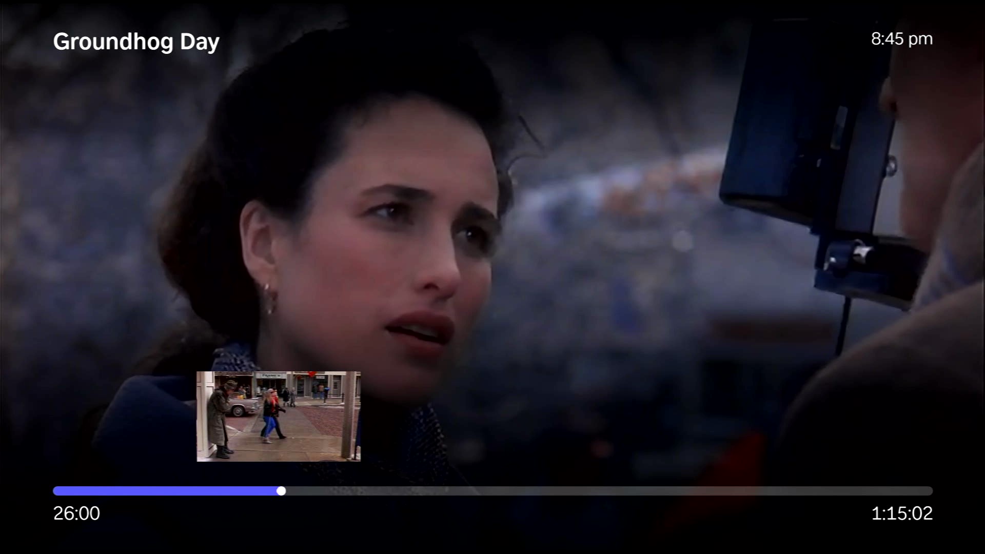 Captura de pantalla de imágenes trickplay en el canal Jellyfin Roku